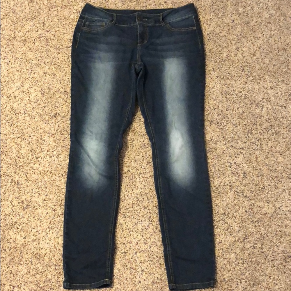 Maurices Stretch Jeans